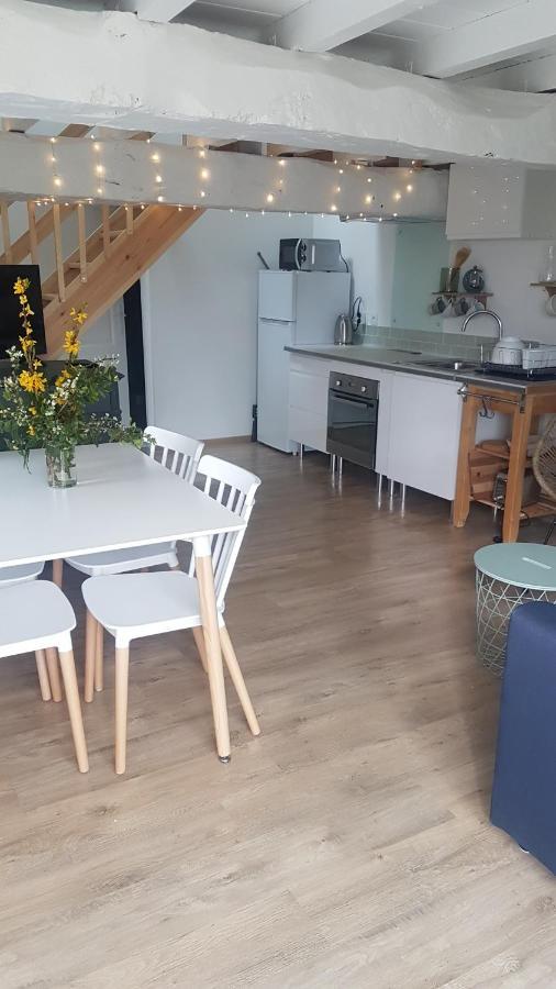 Charmant Logement A La Campagne Gazaupouy Eksteriør billede